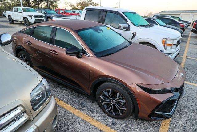 2026 Toyota CROWN XLE