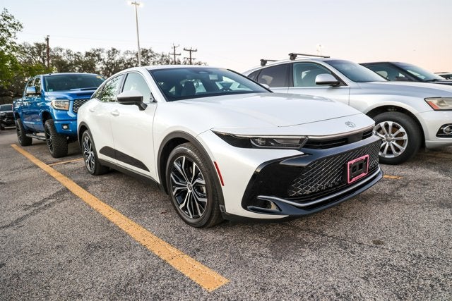 2023 Toyota Crown XLE