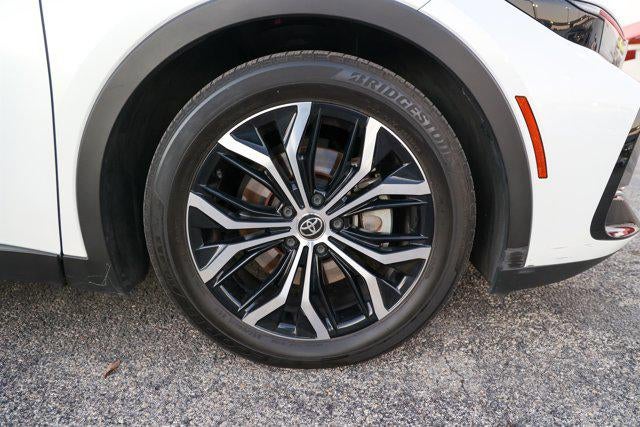 2023 Toyota Toyota Crown XLE Limited