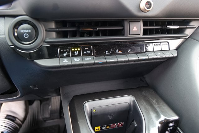 2025 Toyota CROWN Limited