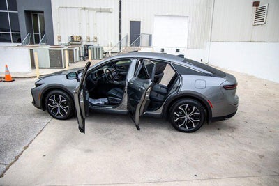 2026 Toyota CROWN XLE