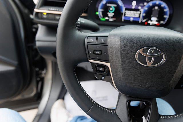 2026 Toyota CROWN XLE