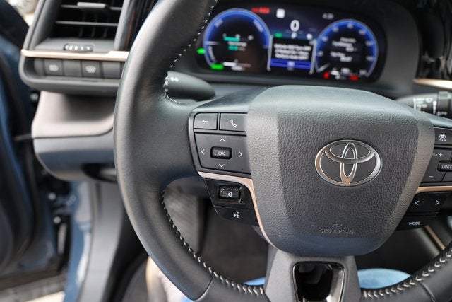 2025 Toyota CROWN Nightshade