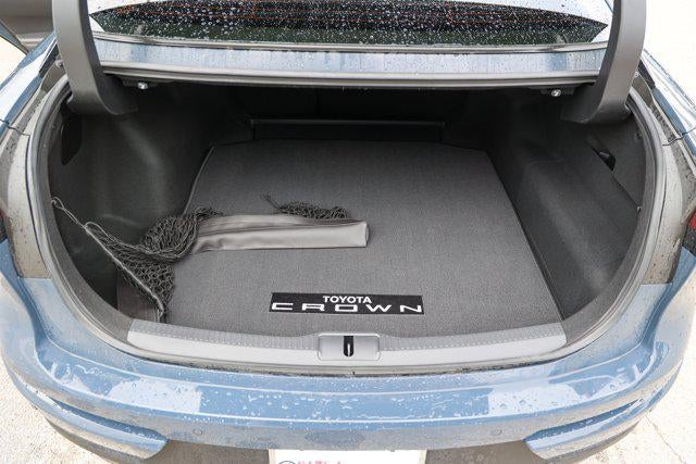 2025 Toyota CROWN Nightshade