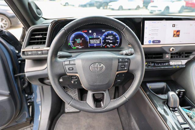 2025 Toyota CROWN Nightshade