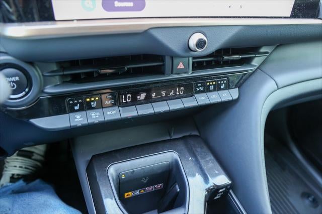 2026 Toyota Toyota Crown XLE