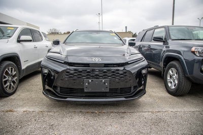 2025 Toyota CROWN SIGNIA XLE