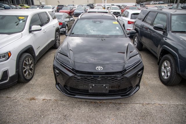 2025 Toyota CROWN SIGNIA XLE