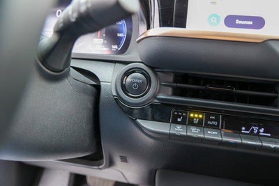 2025 Toyota Toyota Crown Signia XLE
