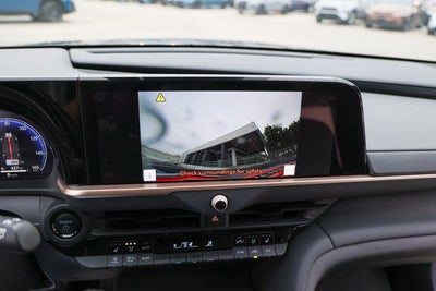 2025 Toyota Toyota Crown Signia XLE