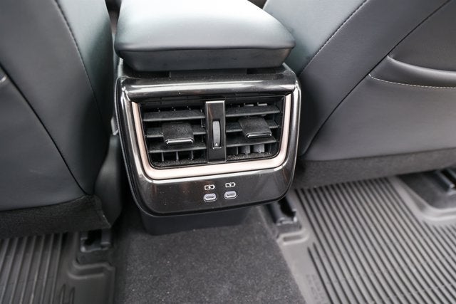 2025 Toyota CROWN SIGNIA Limited