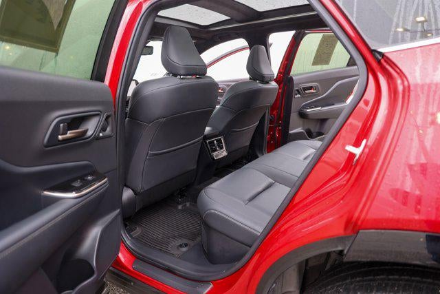 2025 Toyota CROWN SIGNIA Limited