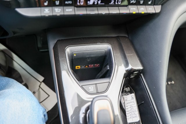 2025 Toyota Toyota Crown Signia Limited