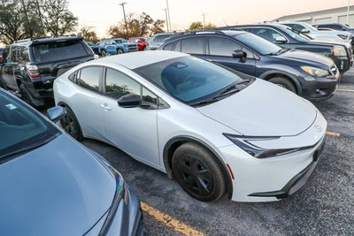 2026 Toyota PRIUS LE