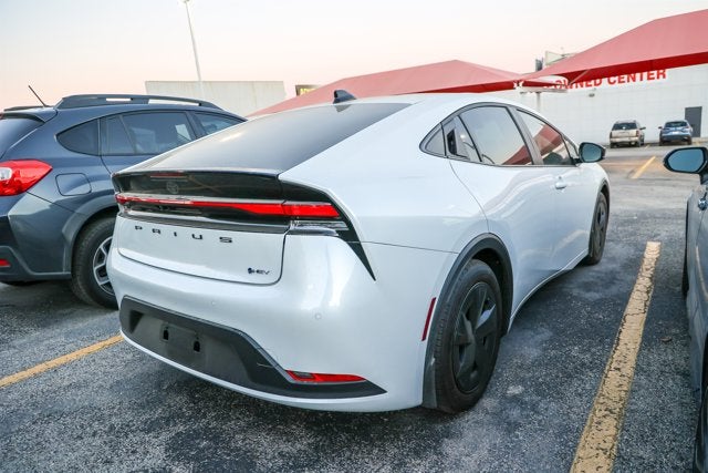 2026 Toyota PRIUS LE