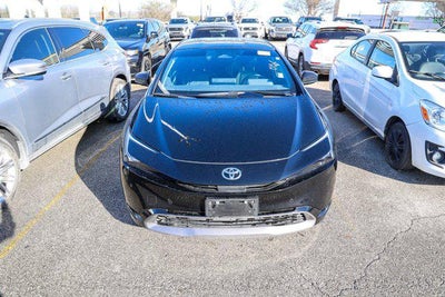 2024 Toyota PRIUS XLE