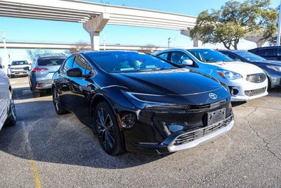 2024 Toyota PRIUS XLE