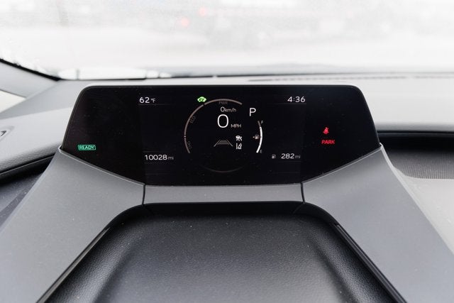 2024 Toyota PRIUS XLE