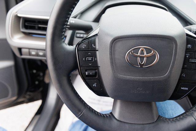 2024 Toyota PRIUS XLE