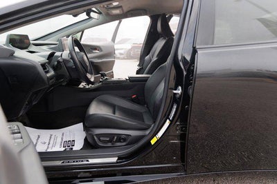 2024 Toyota PRIUS XLE