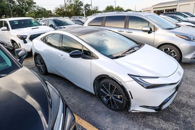 2024 Toyota Prius XLE
