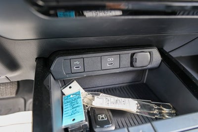 2024 Toyota PRIUS PRIME XSE Premium