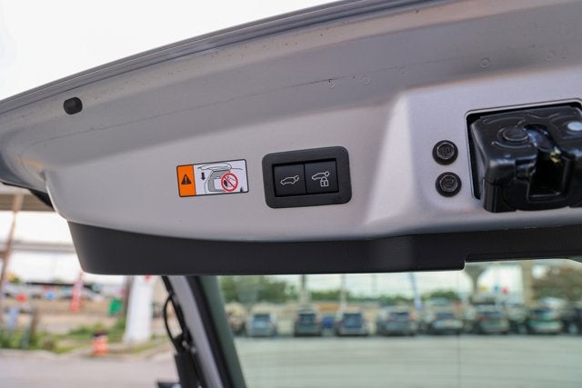 2024 Toyota PRIUS PRIME XSE Premium