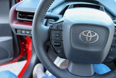 2025 Toyota Prius XSE SE