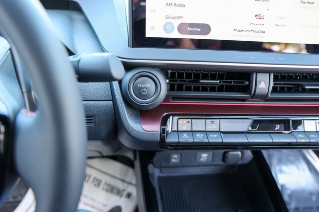 2025 Toyota Prius XSE SE