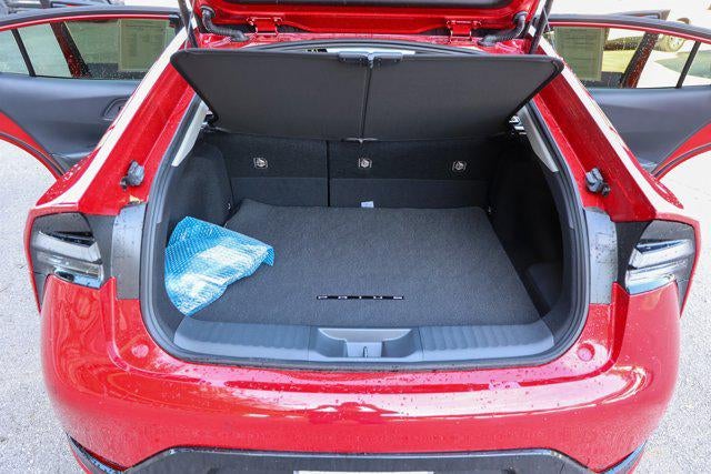 2025 Toyota Prius XSE SE