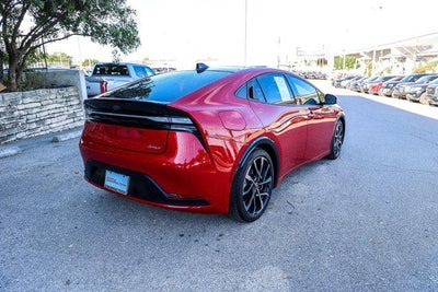 2025 Toyota Prius XSE SE