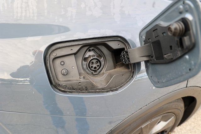 2025 Toyota Prius SE SE