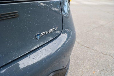 2025 Toyota Prius SE SE