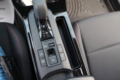 2025 Toyota Prius SE SE
