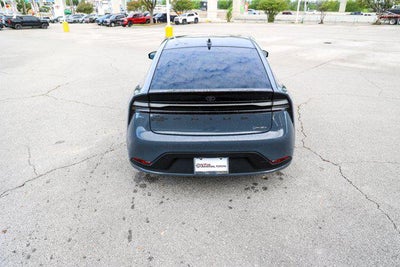 2025 Toyota Prius SE SE