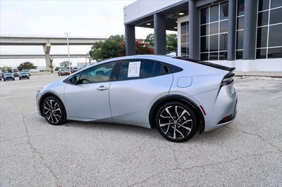 2025 Toyota Prius Plug-in Hybrid XSE