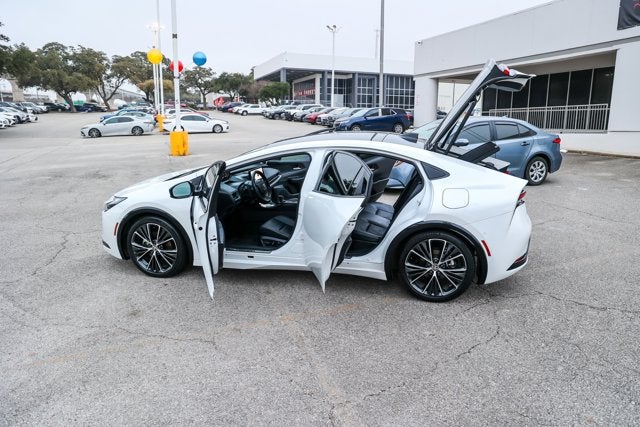 2023 Toyota PRIUS Limited