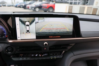 2025 Toyota CROWN Platinum