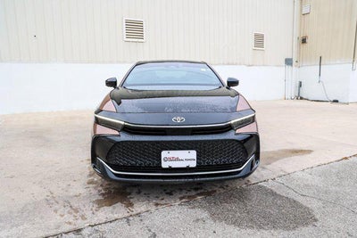 2025 Toyota CROWN Platinum