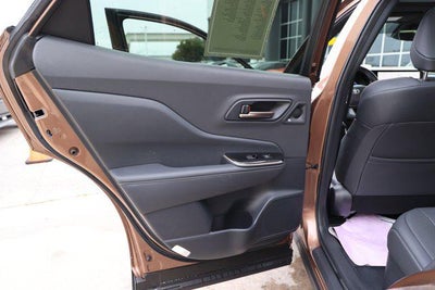 2025 Toyota CROWN Platinum