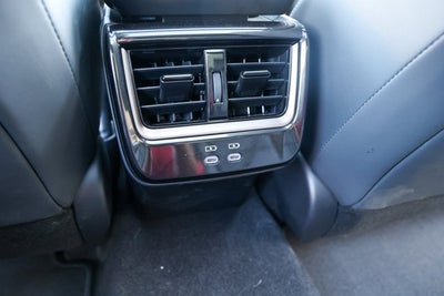 2025 Toyota CROWN Platinum