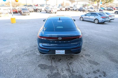 2025 Toyota CROWN Platinum