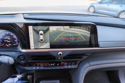 2025 Toyota CROWN Platinum