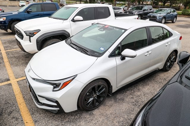 2026 Toyota Corolla Hybrid SE