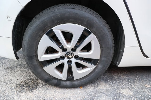 2018 Toyota PRIUS Two