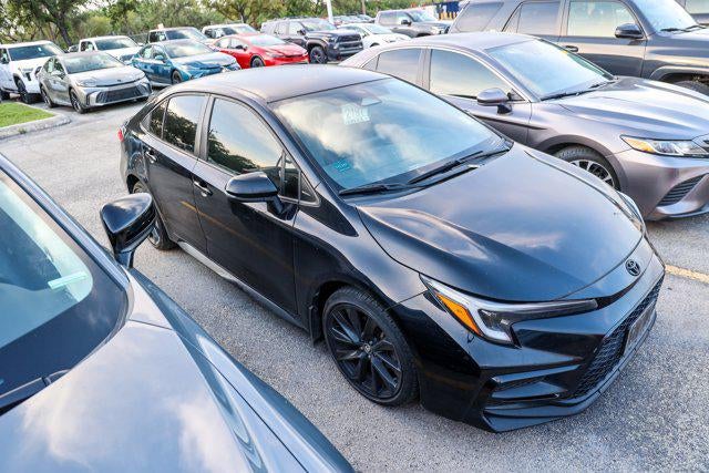 2023 Toyota COROLLA SE