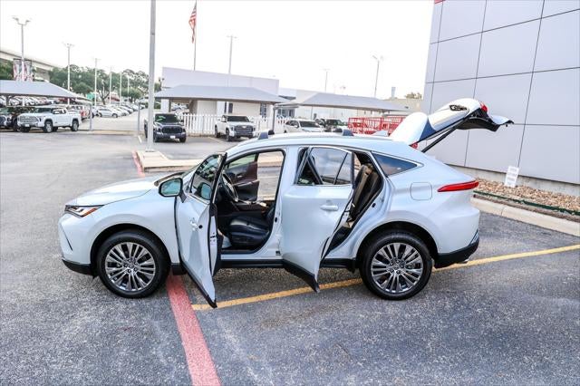 2023 Toyota Venza XLE