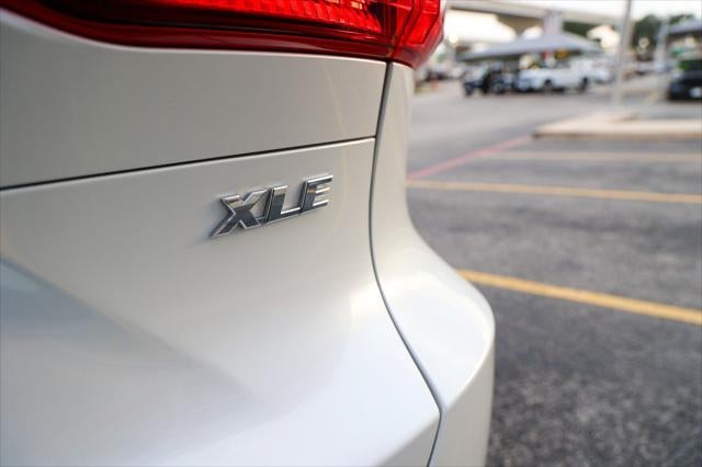 2023 Toyota Venza XLE