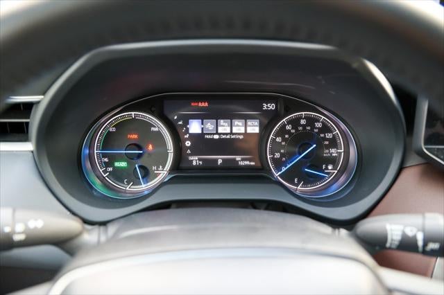 2023 Toyota Venza XLE