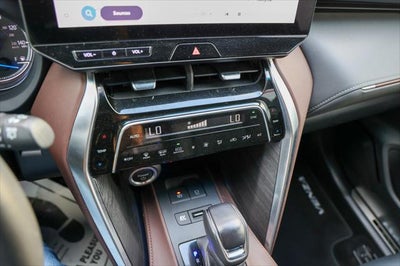 2023 Toyota Venza XLE
